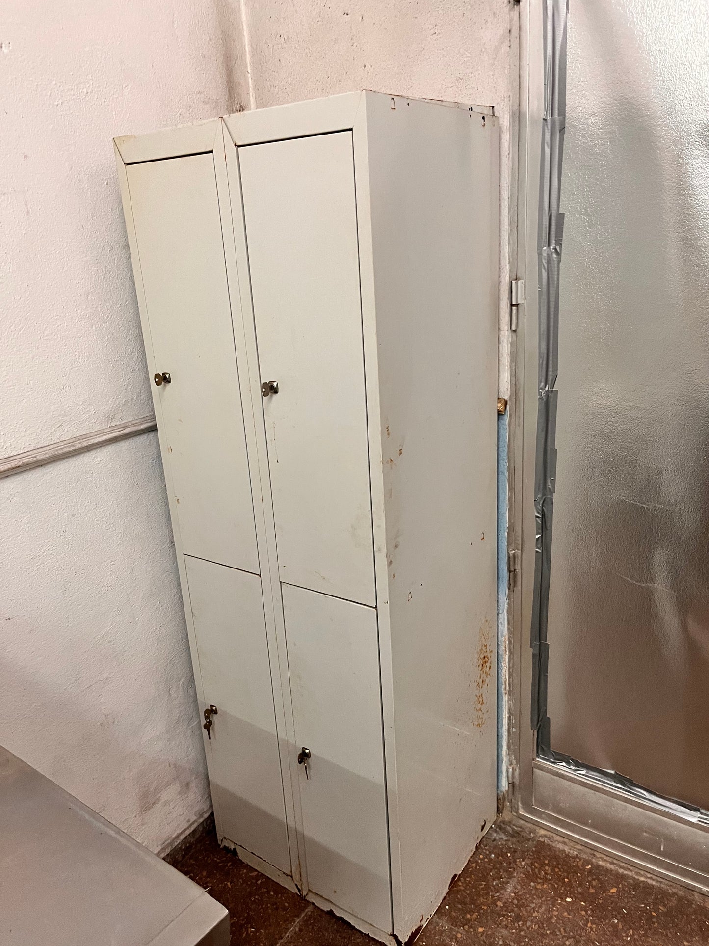 Armario hierro 50x60x185