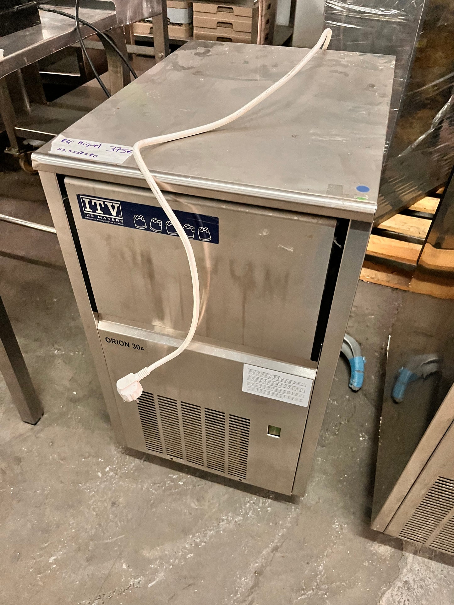 Máquina hielo 45x60x85