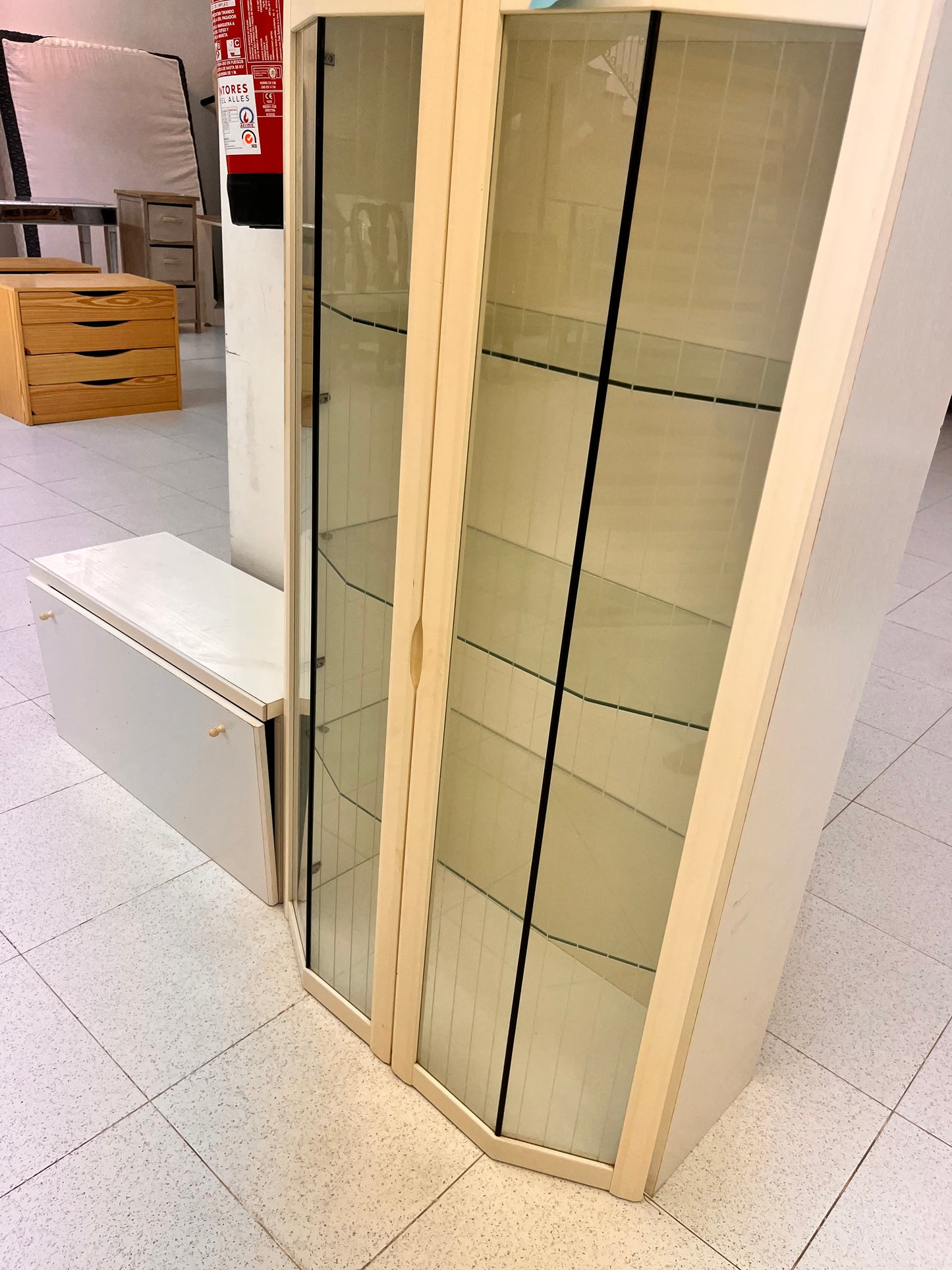 Mueble estantería 80x45x155