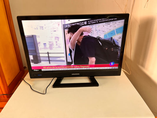 Televisor 22 pulgadas TDT incorporado +mando